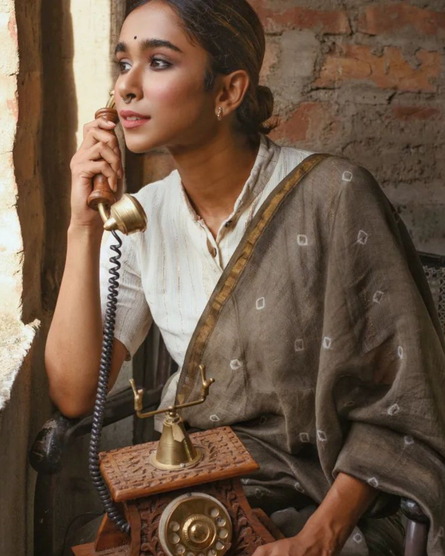 GREY BANDHANI CHANDERI SILK SAREE